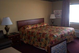 Days Inn & Suites By Wyndham Caseyville Room photo